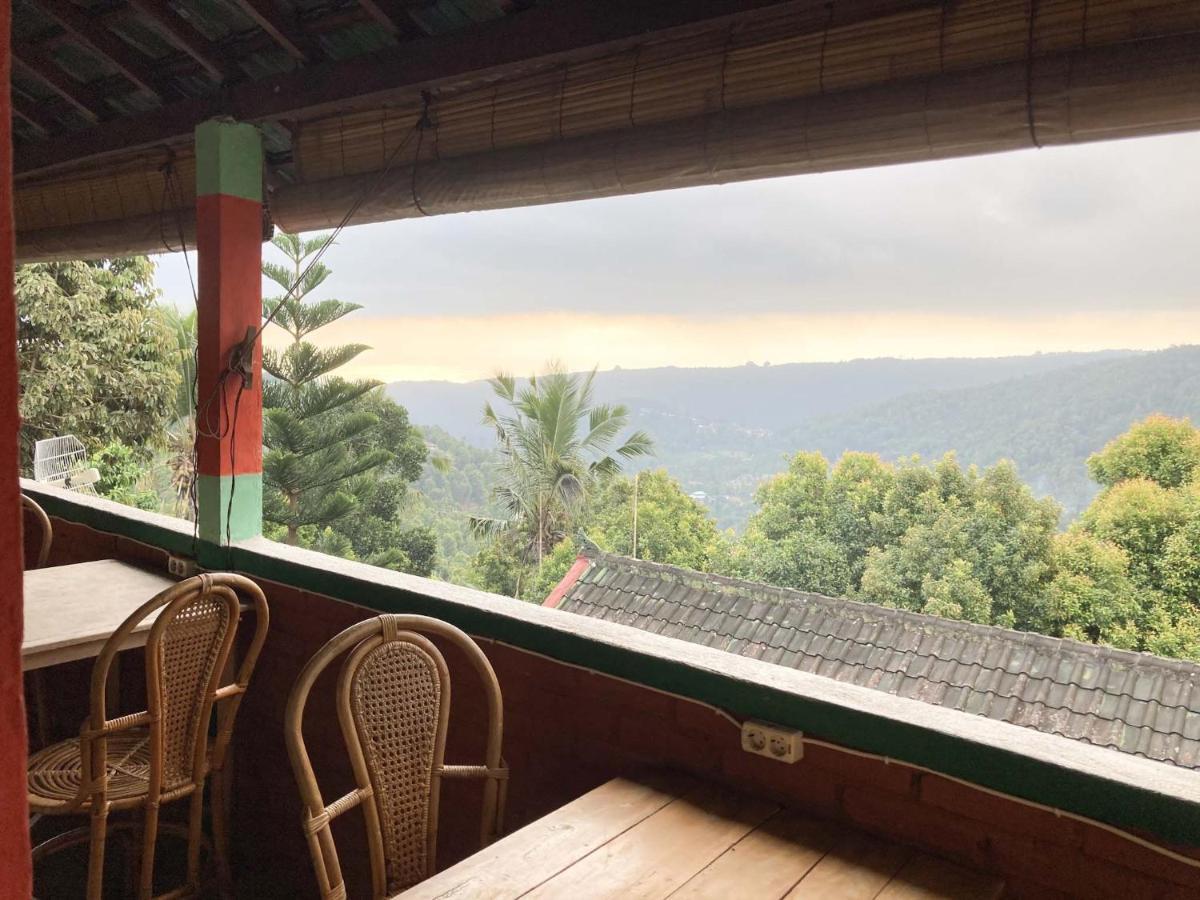 Taman Ayu Homestay Munduk Mitra Reddoorz ภายนอก รูปภาพ