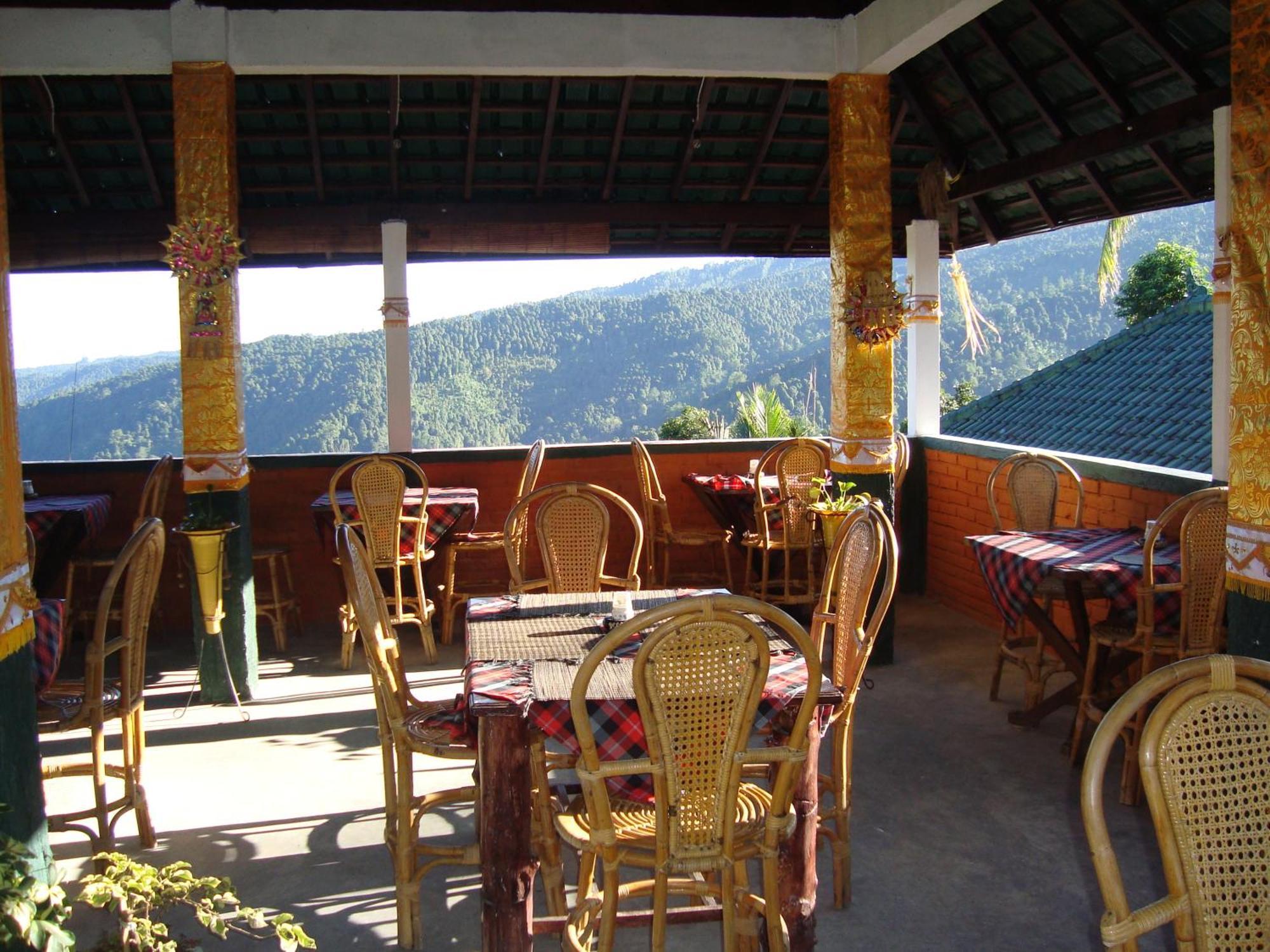 Taman Ayu Homestay Munduk Mitra Reddoorz ภายนอก รูปภาพ